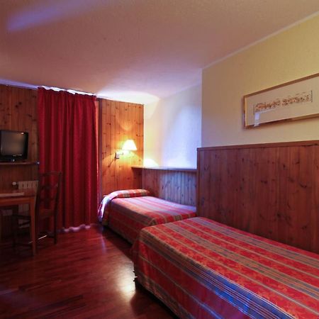 Hotel Dolonne Courmayeur Dış mekan fotoğraf