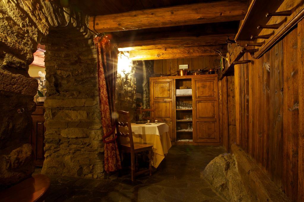 Hotel Dolonne Courmayeur Dış mekan fotoğraf