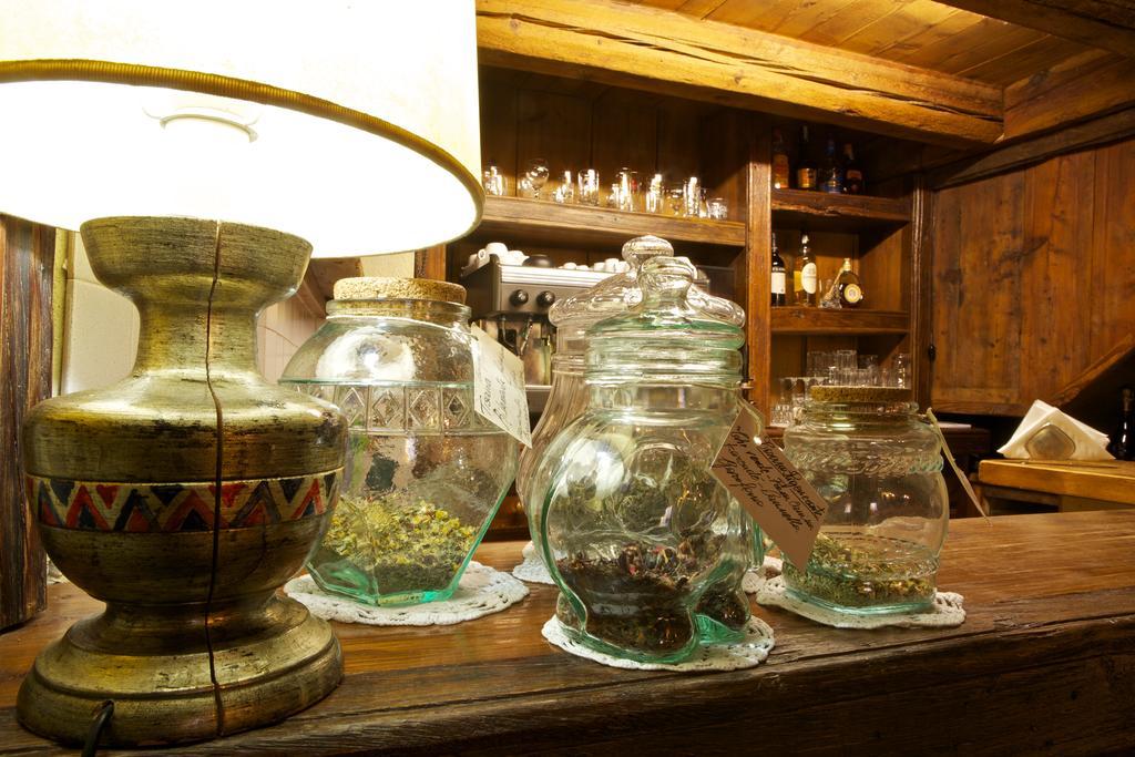 Hotel Dolonne Courmayeur Dış mekan fotoğraf