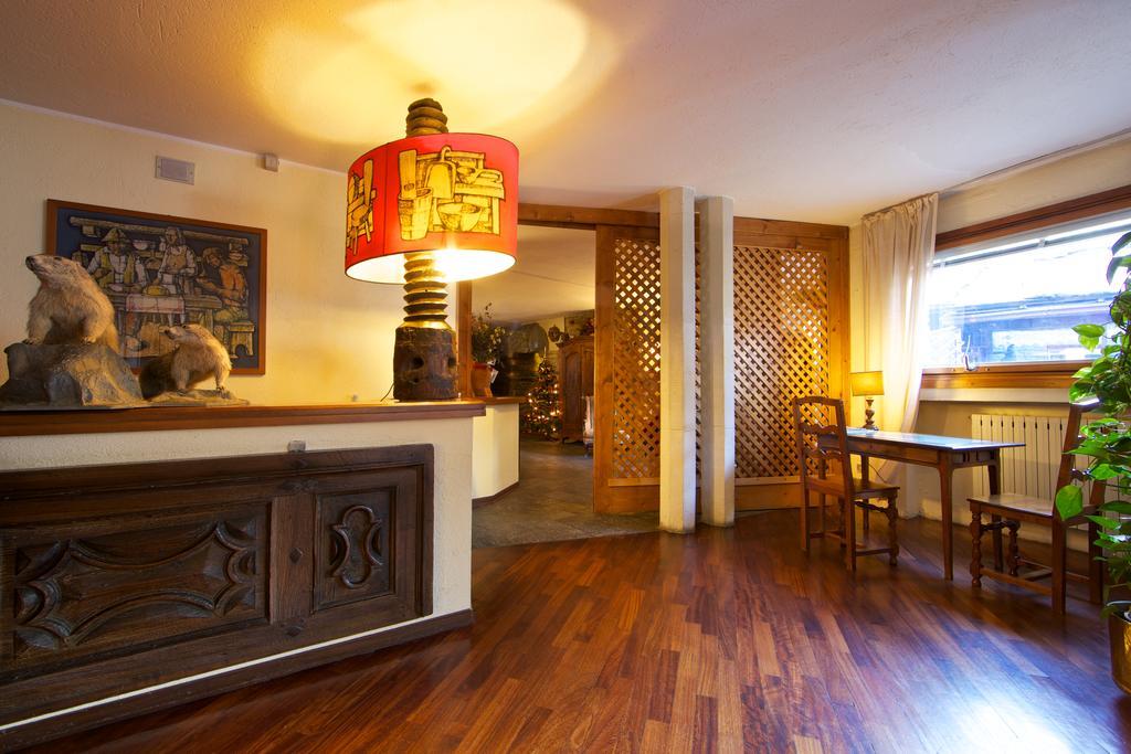 Hotel Dolonne Courmayeur Dış mekan fotoğraf