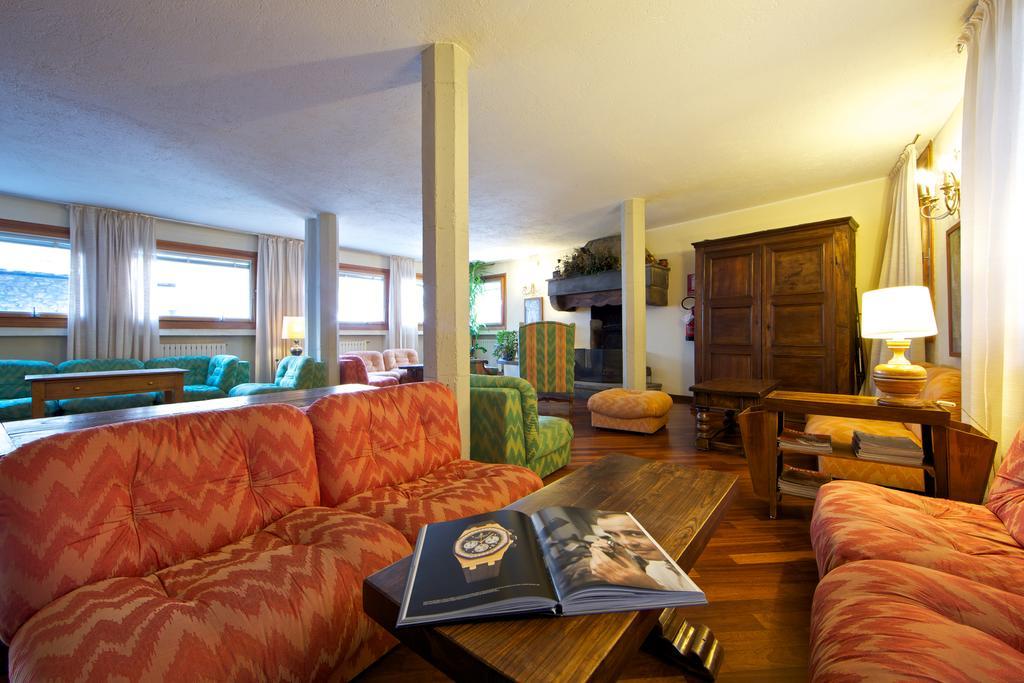 Hotel Dolonne Courmayeur Dış mekan fotoğraf