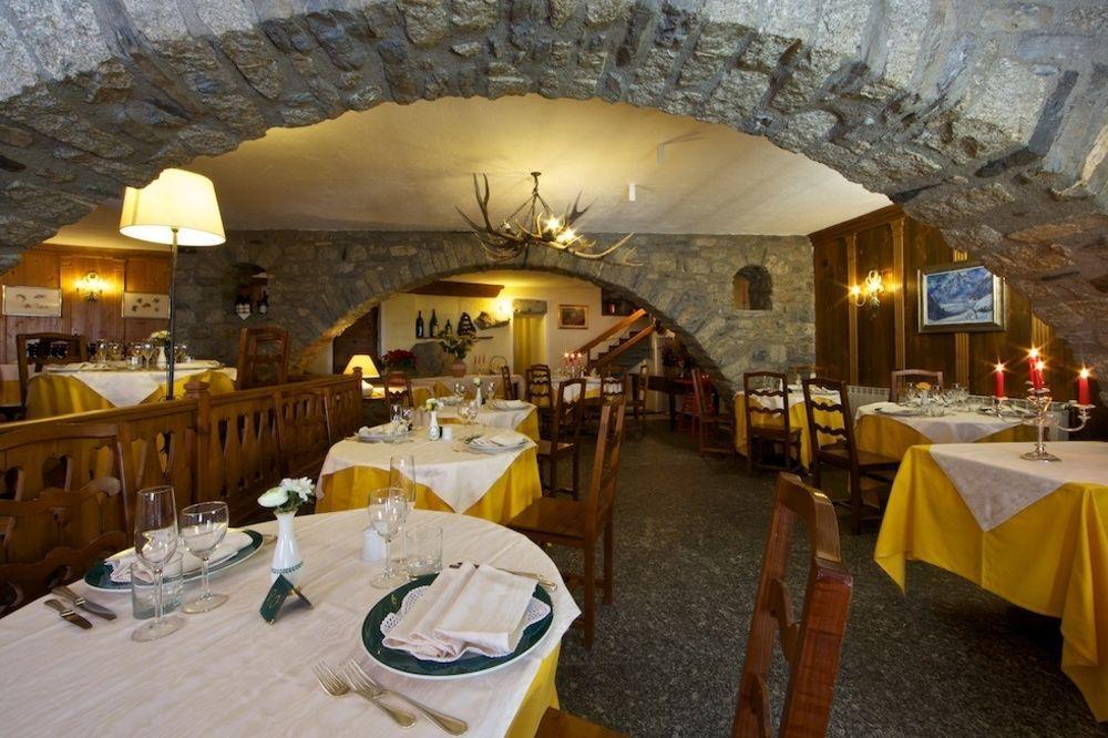 Hotel Dolonne Courmayeur Dış mekan fotoğraf