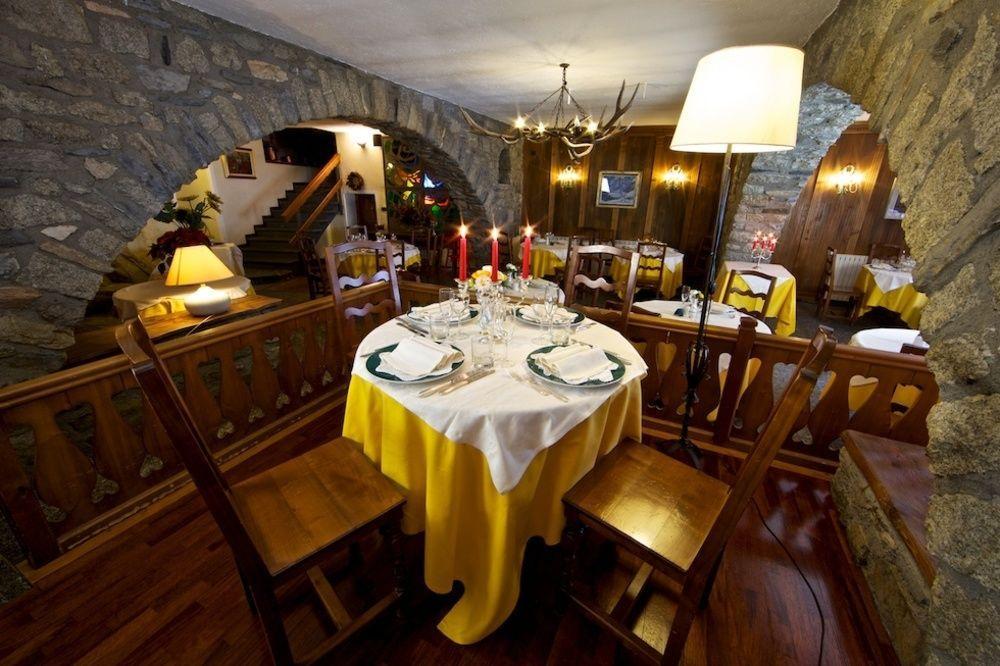 Hotel Dolonne Courmayeur Dış mekan fotoğraf