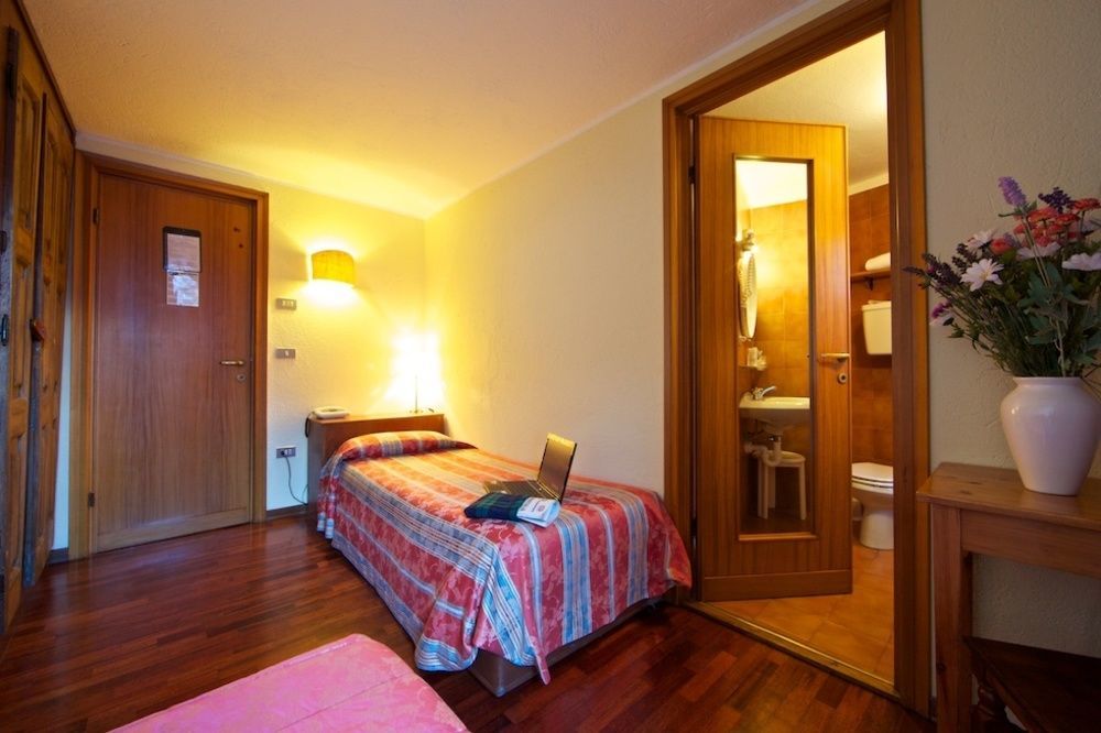 Hotel Dolonne Courmayeur Dış mekan fotoğraf